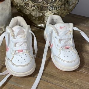 Nike sneakers size 6C